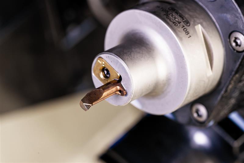 The new Supermini with sintered geometry solved the chip breaking problems.