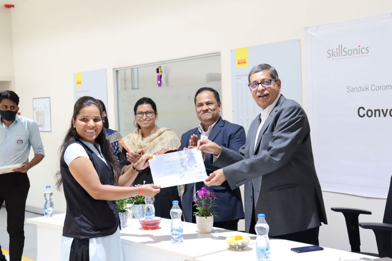 Sandvik Coromant Announces Completion Of Advanced Metal Cutting Course 