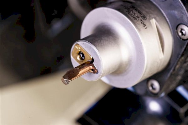 FOR A CLEAN CUT | Modern Manufacturing India