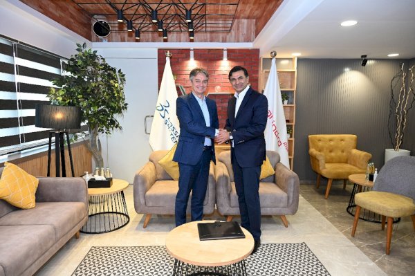 DASSAULT SYST MES 3DEXPERIENCE PLATFORM visual data 5